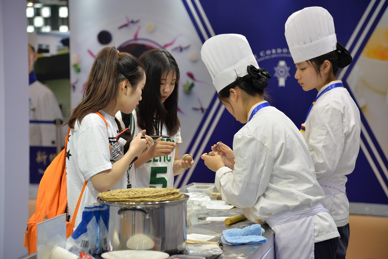 小学演讲比赛，培养表达能力与自信心的小舞台