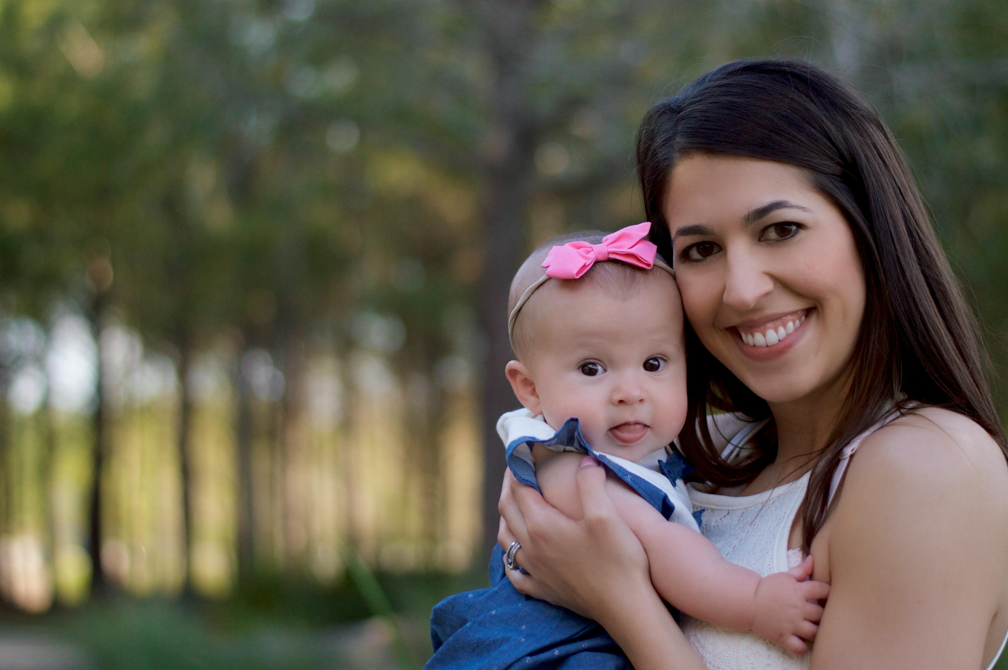 秦虹,光影之间的魅力绽放,演员之路的独特风采