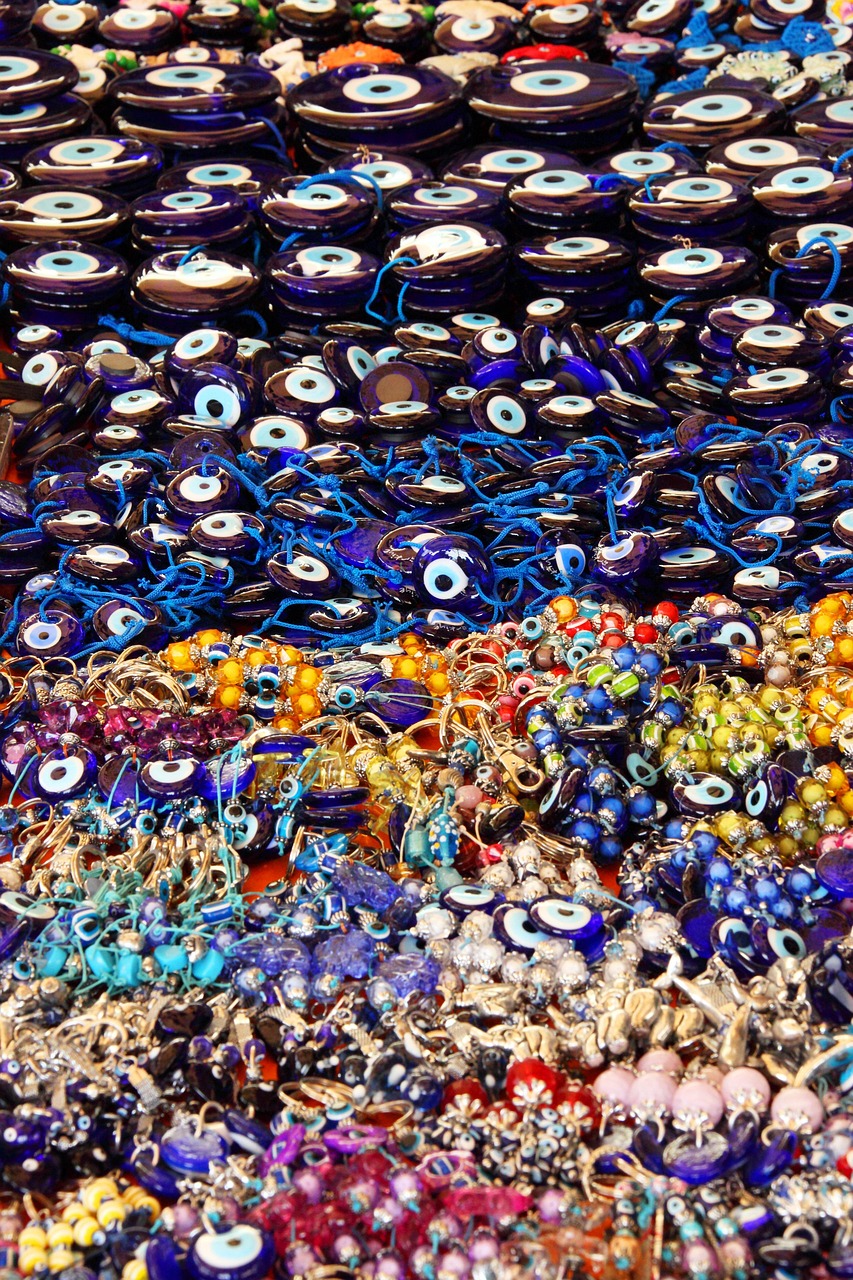 新锐除魔者勇闯魔域,守护人间安宁传奇启动