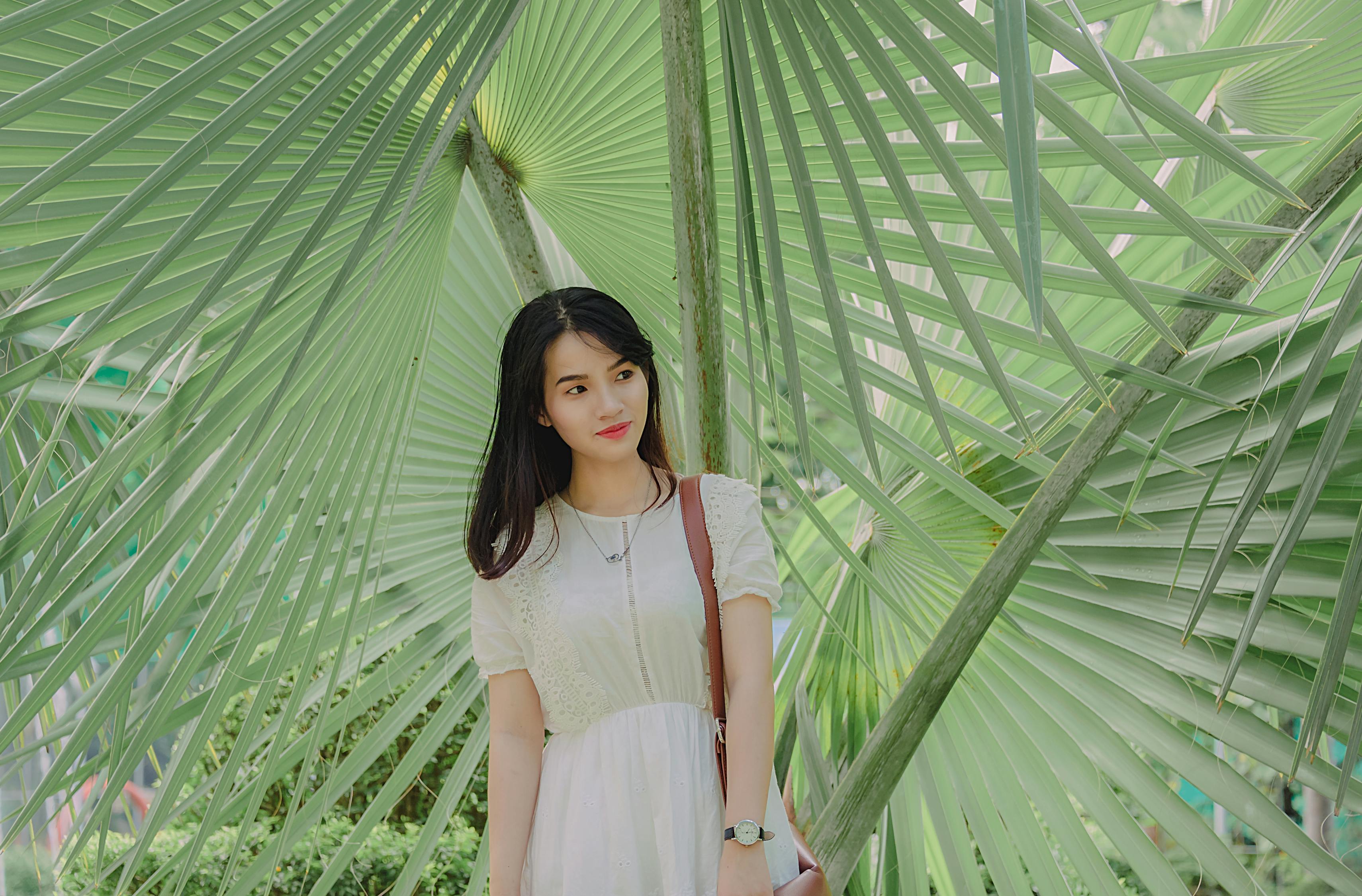 彼得老哥最新腿模照片,时尚魅力的展现