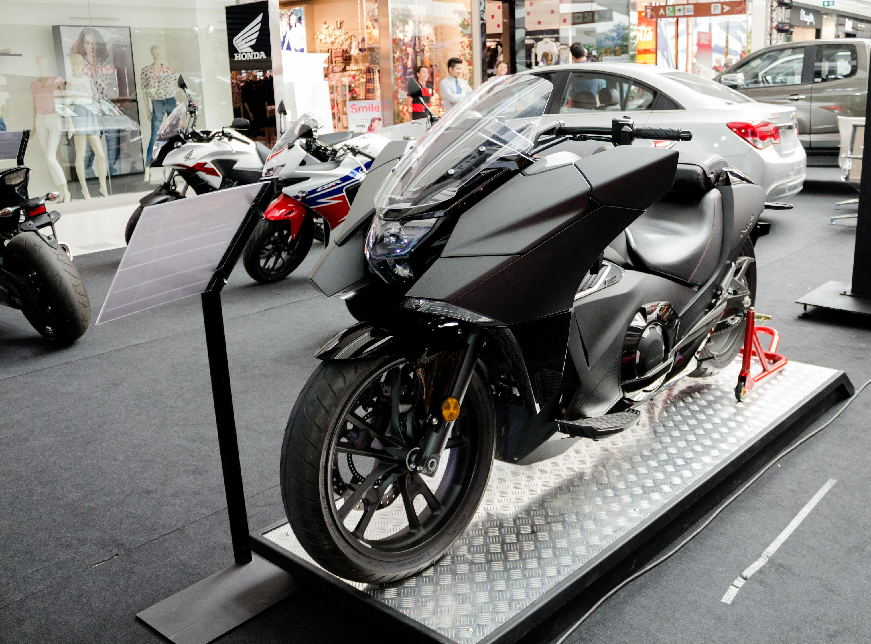 踏板车比赛,速度与激情的极致展现