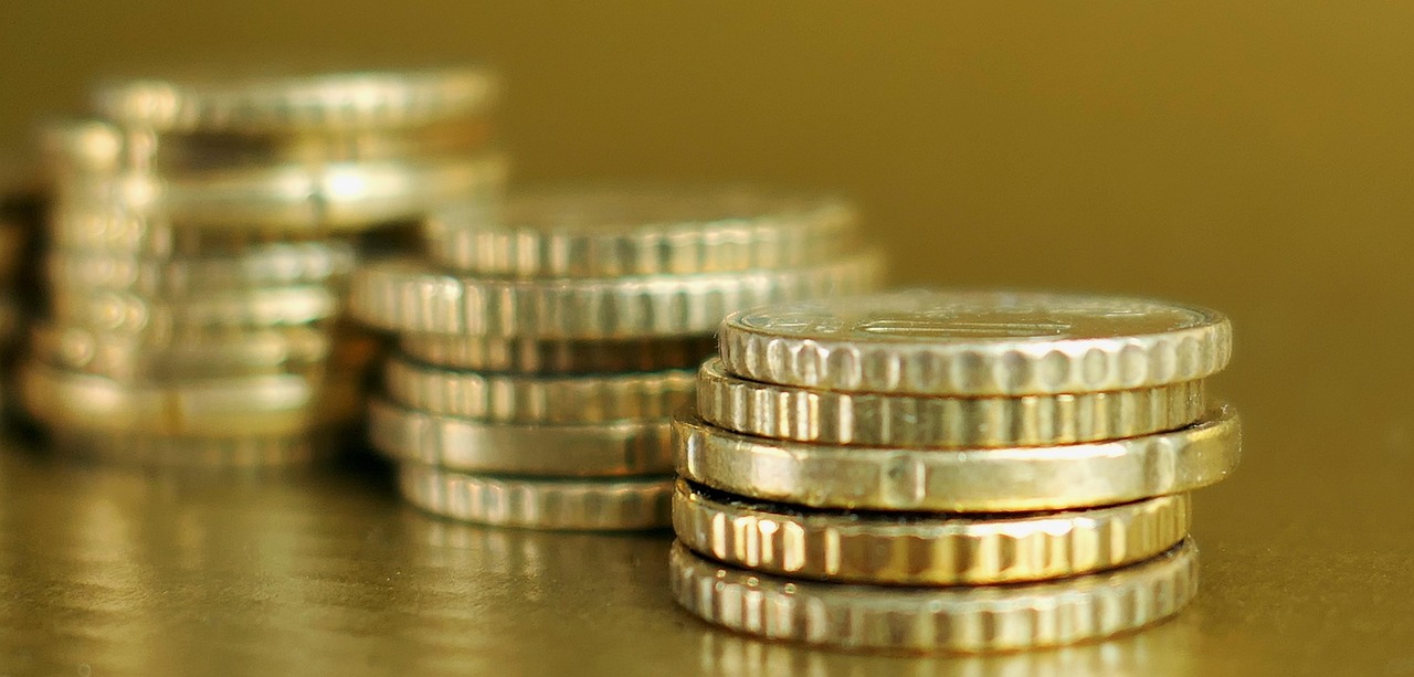 红宝石价格揭秘,影响因素与评估方法指南