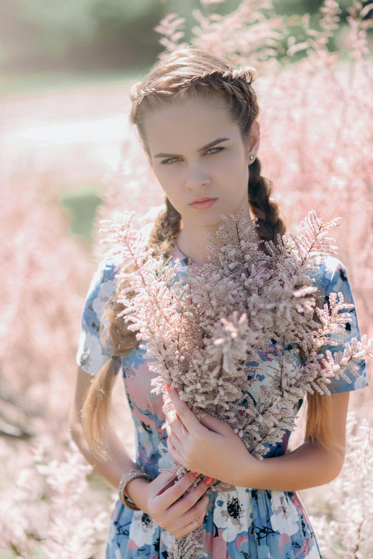 恩典之美,女神恩典的2016最新写真展现魅力瞬间