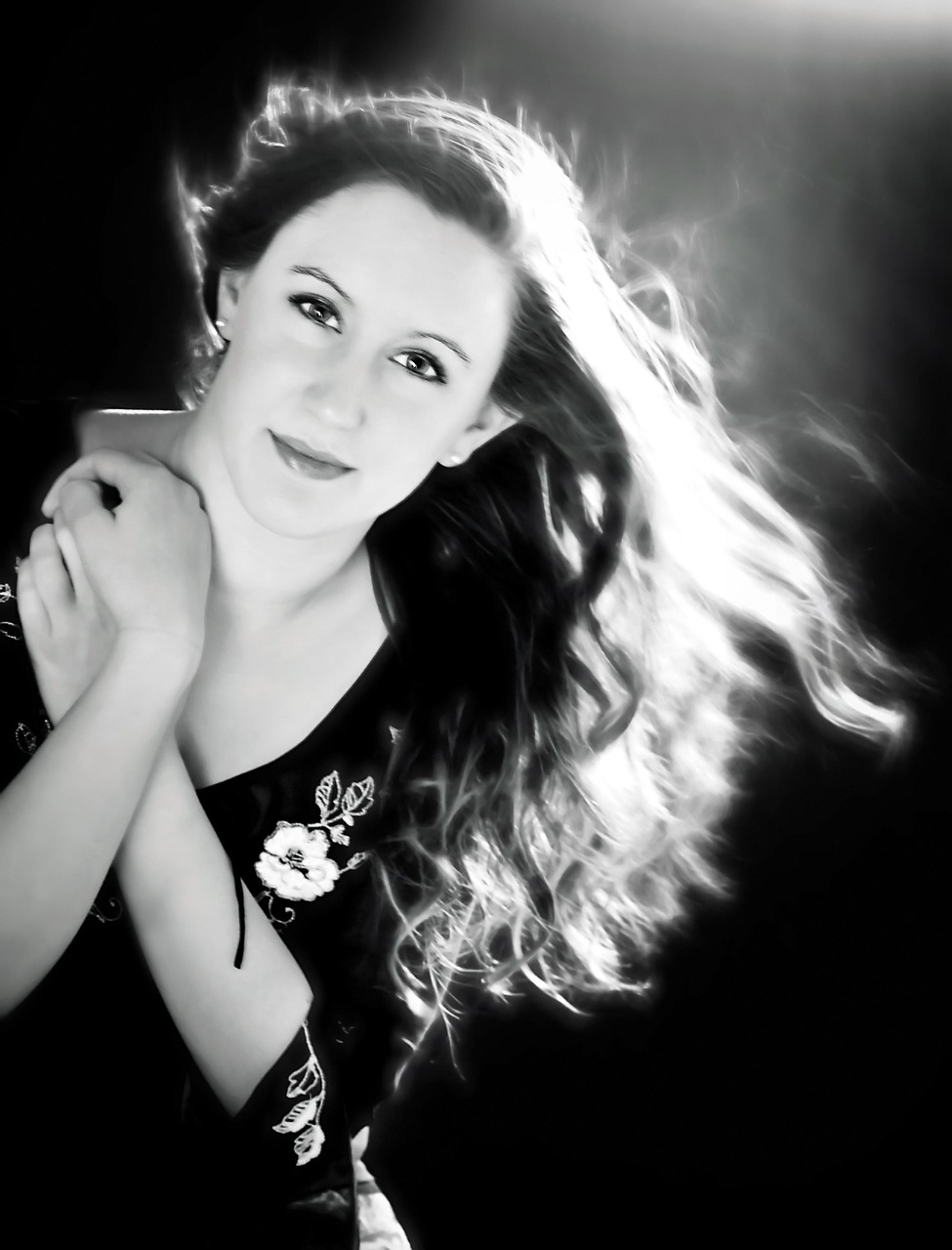 TVB女老演员的魅力传奇,一代人的记忆与致敬