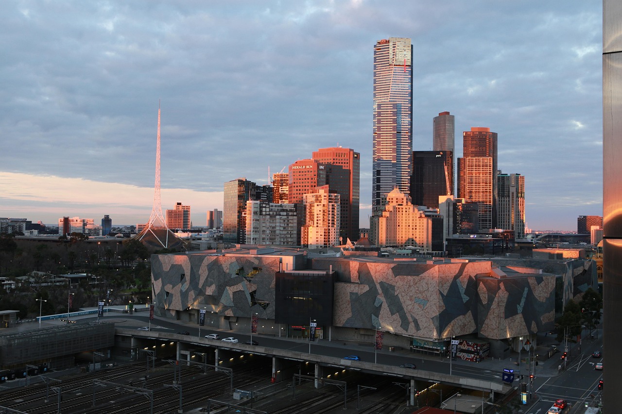 稳定近期房价,市场趋势与政策调控的综合考量